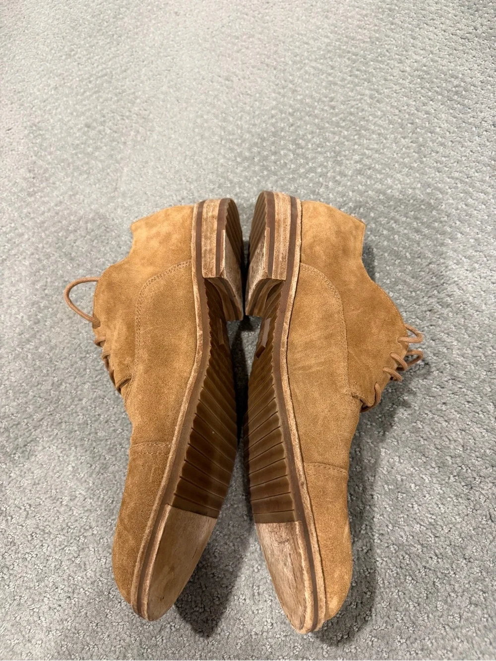Frye Men’s Suede Cap-Toe Derby in Cognac